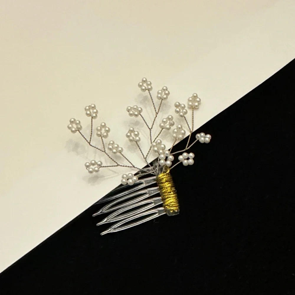 🔺FREE WHEN BUNDLED🔺 Beaded Hair Comb — Handmade